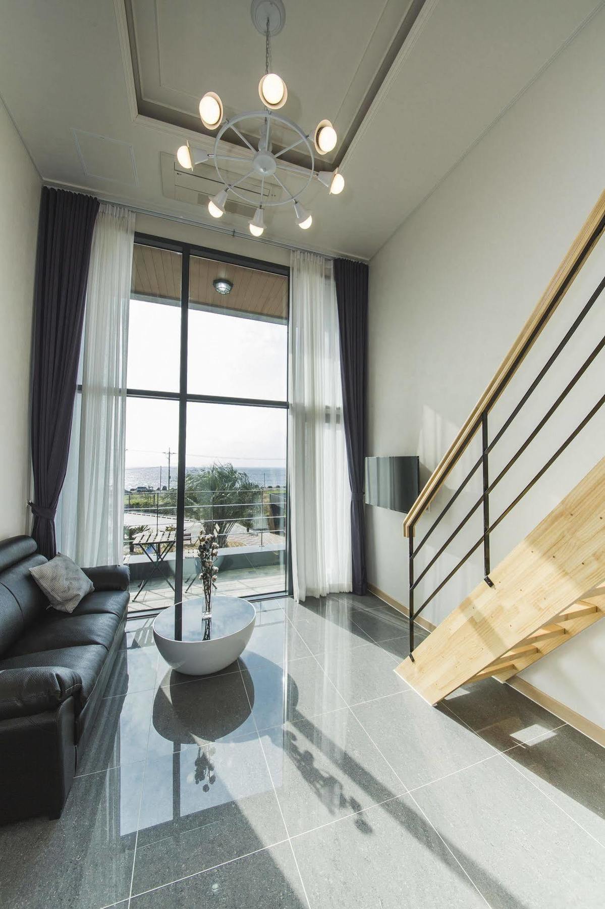 J Raum Resort مدينة سيوجويبو المظهر الخارجي الصورة